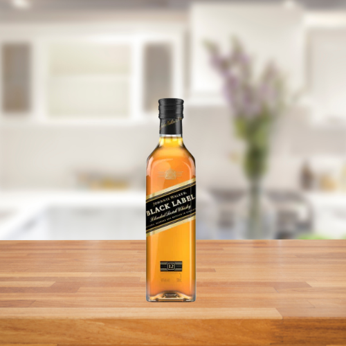 JOHNNIE WALKER BLACK LABEL BLENDED SCOTCH WHISKY 200ML