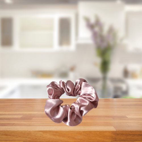 SILK SATIN SOFT SCRUNCHIE
