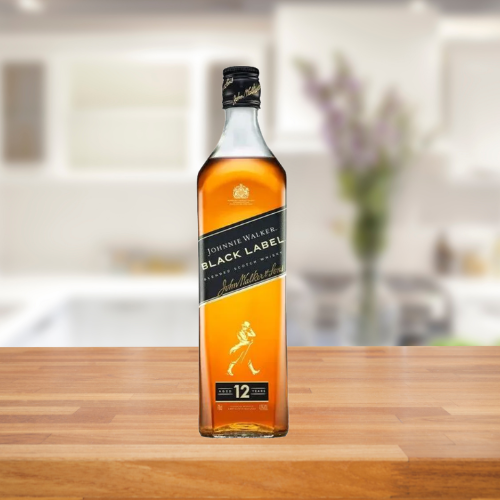 JOHNNIE WALKER BLACK LABEL BLENDED SCOTCH WHISKY 700ML