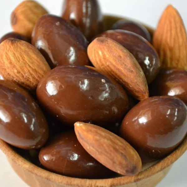 SO MOORISH MILK CHOCOLATE COATED ALMOND 130G