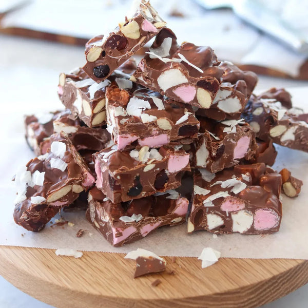 WHISK & PIN ROCKY ROAD CHOCOLATE BAR 50G